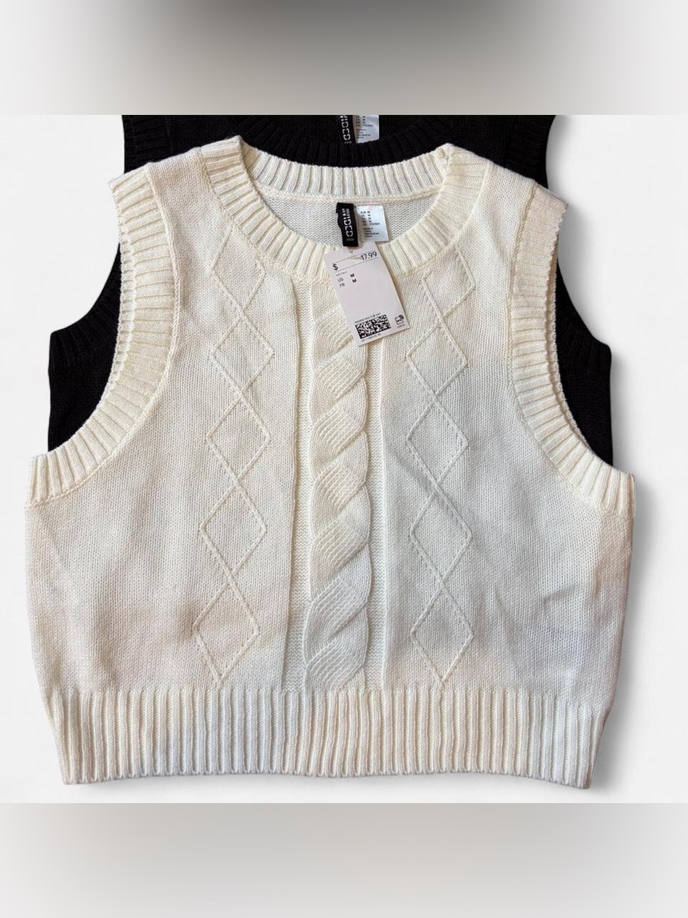 BUNDLE Two Diamond Knit Sweater Vests